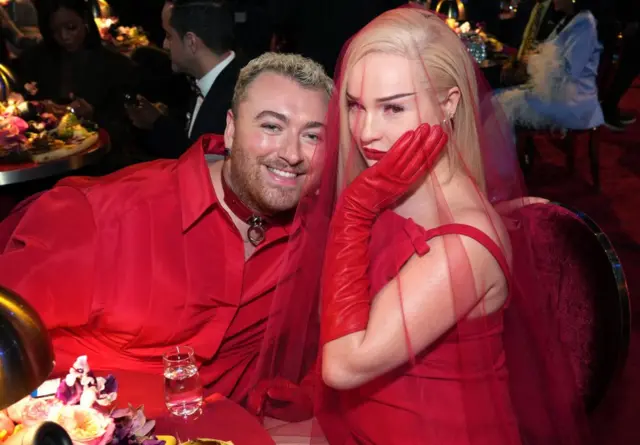 Sam Smith y Kim Petras