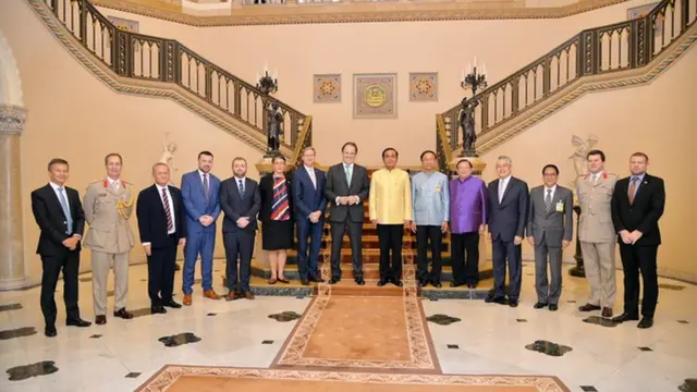 นายมาร์ค ฟิลด์ พบ พล.อ.ประยุทธ์