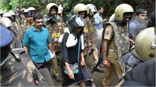 రెహనా అరెస్ట్