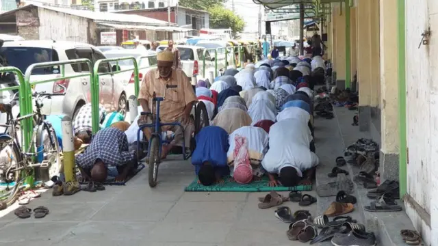 Maimamu sasa wanafundisha amani katika msikiti