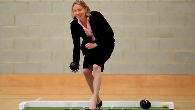 Впервые в истории: министр по проблемам одиночества Великобритании Трейси Крауч