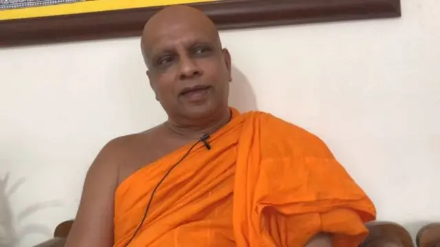 අස්ගිරි පාර්ශවයේ ප්‍රධාන ලේකඛාධිකාරී මැදගම ධම්මානන්ද නාහිමියන්