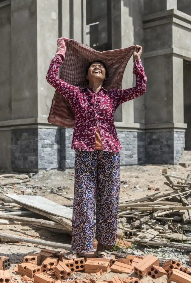 คนงานหญิง