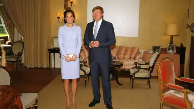 Catherine, nữ Công tước xứ Cambridge, vợ của Hoàng tử Anh William, gặp Nhà vua Hà Lan Willem Alexander