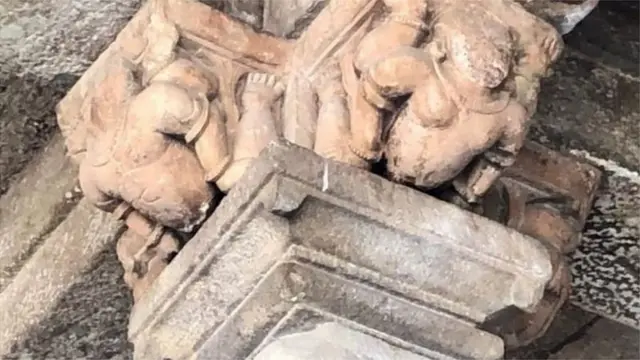 મંદિરોના અવશેષો અહીં લાવવામાં આવ્યા હતા