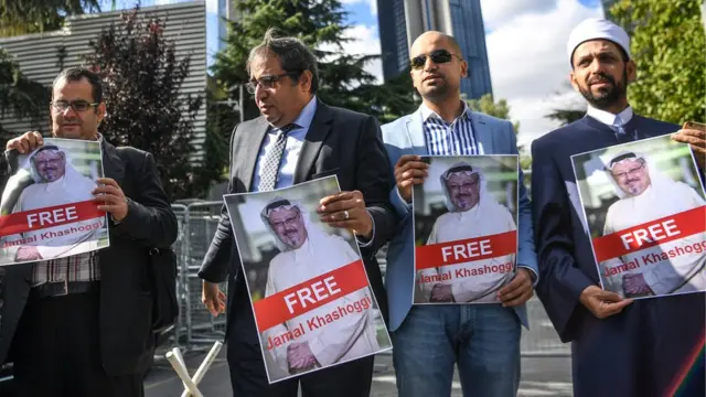 İstanbul'daki Suudi Arabistan Başkonsolosluğu'nda Kaşıkçı'nın özgürlüğü için eylem yapıldı