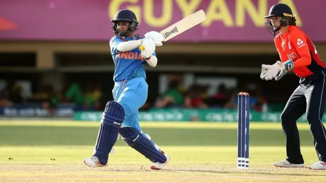 Mithali Raj batting against England in a warm-up match