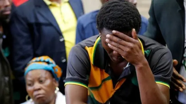 Victor Mlotshwa akisikiliza kesi mahakamani