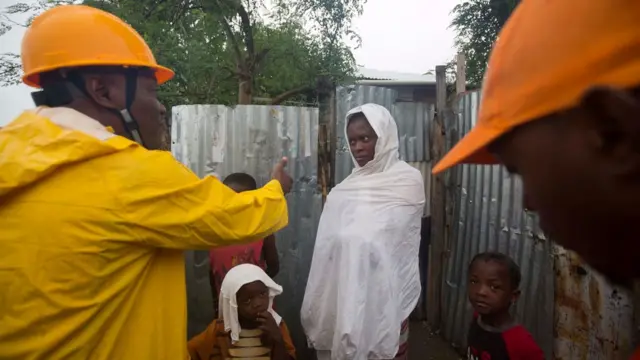 Familias en Haití rechazan ser evacuadas