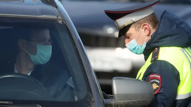 Накануне в МВД предупреждали о том, что на въезде в Москву будут проверять все автомобили