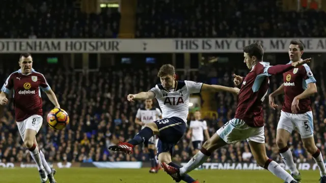 Tottenham Hotspur, Burnley, Liga Primer