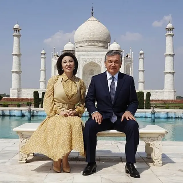 Шавкат Мирзиёев ва Зироат Ҳошимова