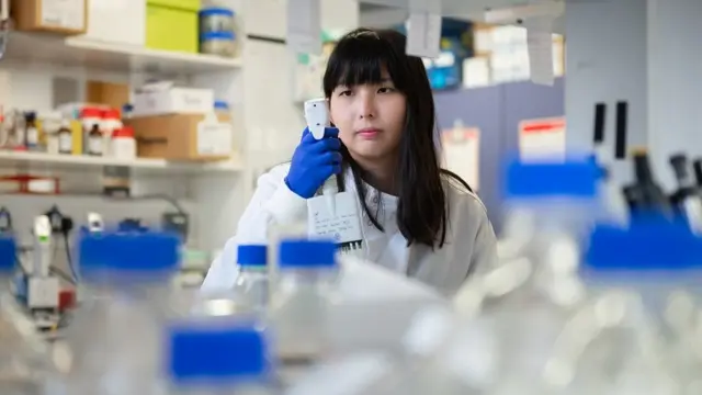 Carina Citra Dewi Joe.