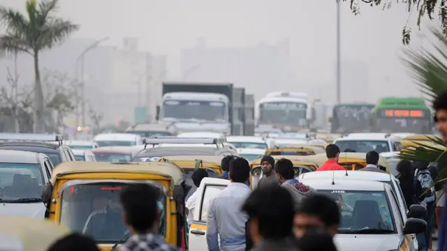 இந்தியாவின் வாகன உற்பத்தித்துறையில் கடும் வீழ்ச்சி