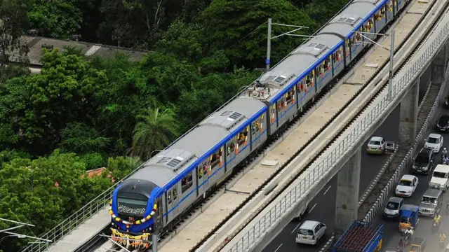 'கூவம் ஆறுக்கு கீழே டிசம்பரில் மெட்ரோ ரெயில் இயக்கம்'