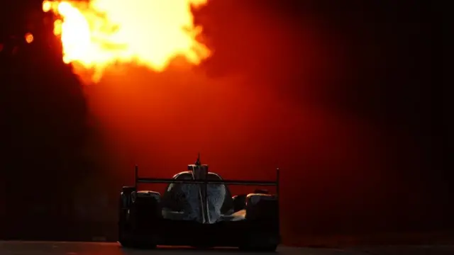 السيارة الرياضية أوريكا