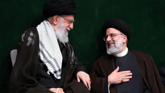 علی خامنه‌ای