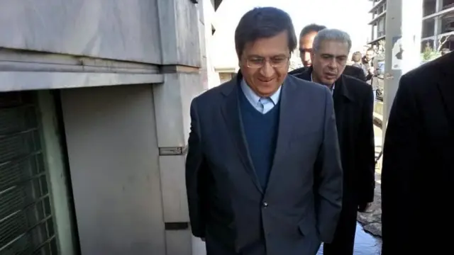 حضور رئیس کل بانک مرکزی در راهپیمایی تهران