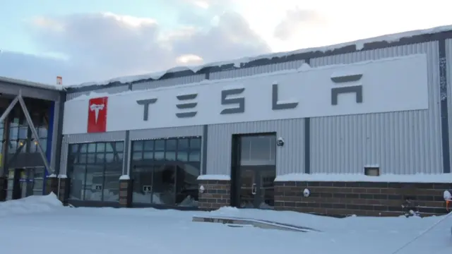 Sala de exhibición de Tesla