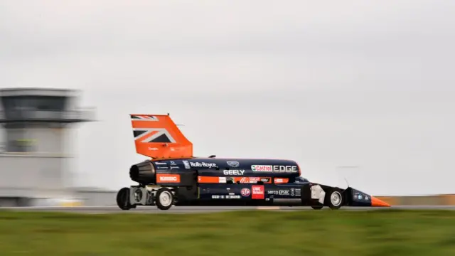 بلادهاند می‌‎خواهد با این ماشین تا سه سال دیگر رکورد سرعت روی زمین را بشکند