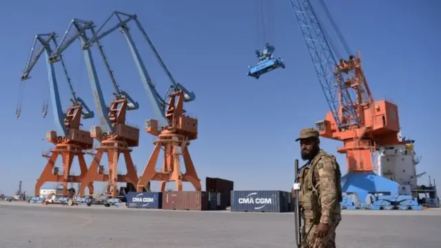 سکیورٹی فورسز (فائل فوٹو)