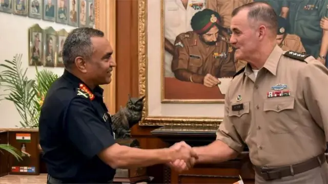 ਫਲਿਨ ਮੰਗਲਵਾਰ ਨੂੰ ਭਾਰਤ ਪਹੁੰਚੇ ਹਨ ਅਤੇ ਭਾਰਤੀ ਫ਼ੌਜ ਦੇ ਮੁਖੀ ਮਨੋਜ ਪਾਂਡੇ ਨਾਲ ਬੈਠਕ ਵੀ ਕੀਤੀ ਹੈ।