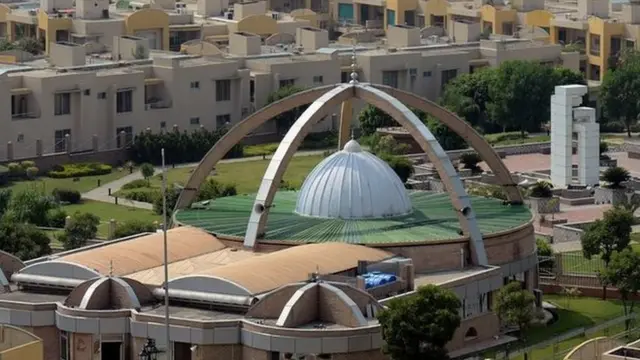 بحریہ ٹاؤن کراچی