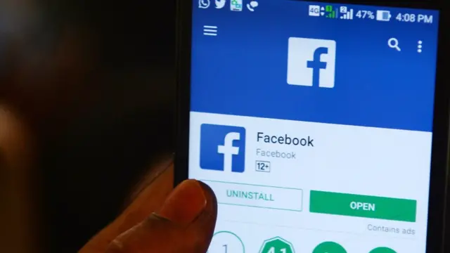 'காங்கிரஸ் கட்சியும் அனலிட்டிகா வாடிக்கையாளர்`