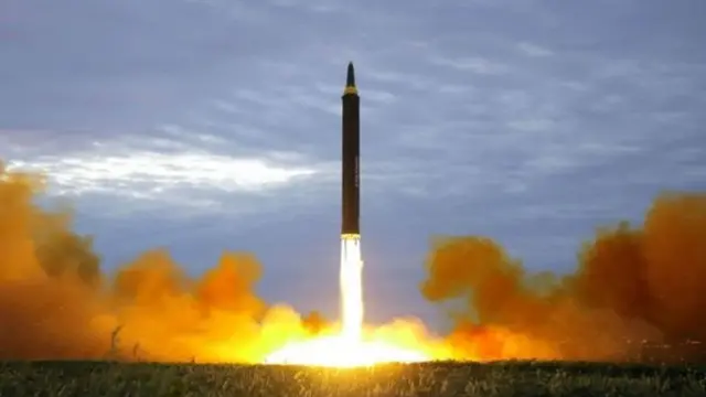 Baraza la usalama la Umoja wa mtaifa Jumatano lilikutana kufuatia ombi la Marekani kujadili mpango wa silaha wa Korea Kaskazini -hatua ambayo Korea Kaskazini iliita "uchokozi mkubwa''.