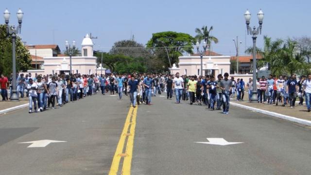 Candidatos fazem prova na Escola Preparatóriaimagens cassinoCadetes do Exército