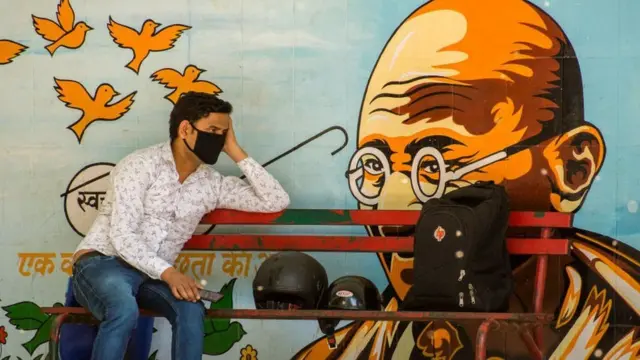 கொரோனா ஊரடங்கு தளர்வுக்கு இந்திய உள்துறை அமைச்சகத்தின் புதிய விதிமுறைகள்