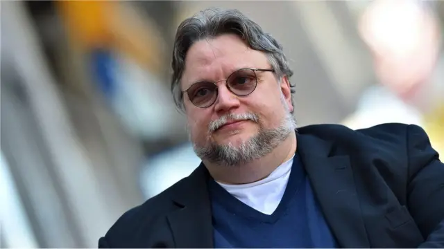 Алея кошмарів (Nightmare Alley)