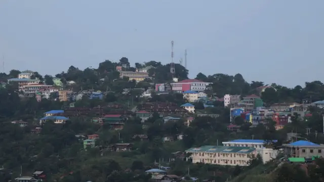 မင်းတပ်မြို့မြင်ကွင်း