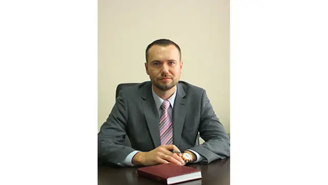 Сергій Шкарлет