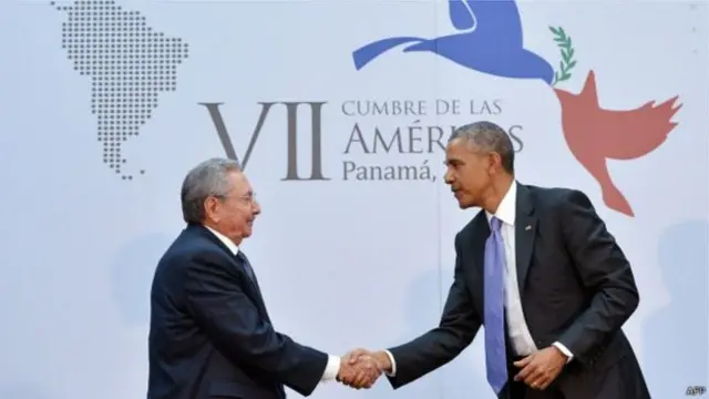 රාවුල් සහ ඔබාමා පැනමාවේ දී පළමුවරට හමුවීම