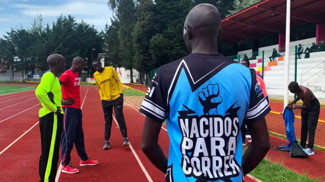 Coureurs kenyans à Toluca