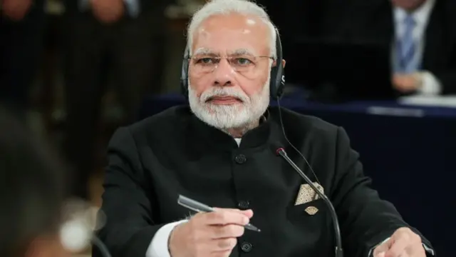 नरेंद्र मोदी