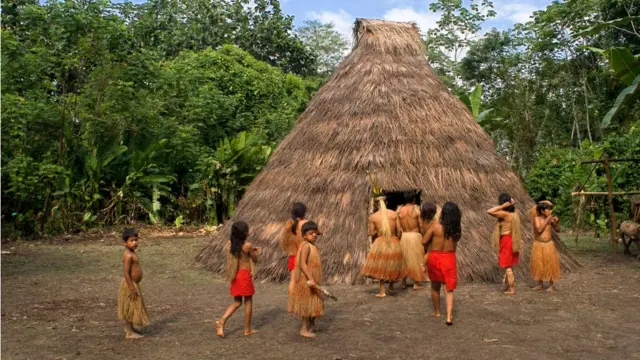 Indígenas en Loreto