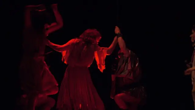 Сцена из рок-оперы "Иисус-Христос Суперзвезда"