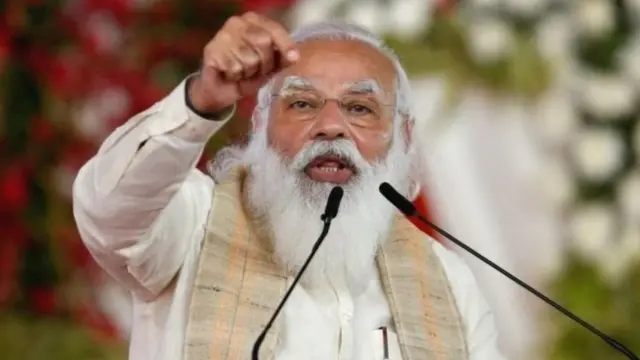नरेंद्र मोदी