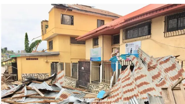 awọn ile to faragba