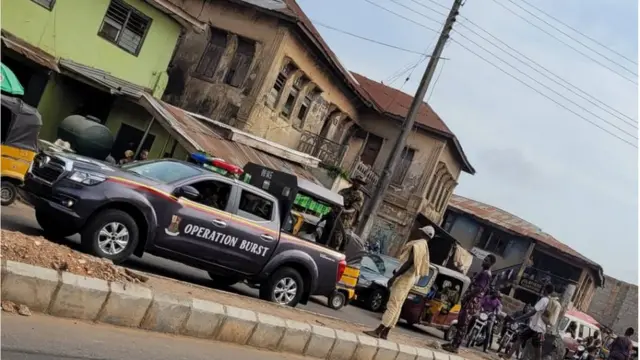 Awọn ọlọpaa to wa ni Mapo