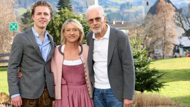 فرانتس همراه با هیدی و جوئل بکن‌باوئر