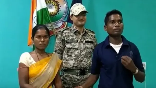 લક્ષ્મણ અટામી પ્રેમિકા જયો સાથે