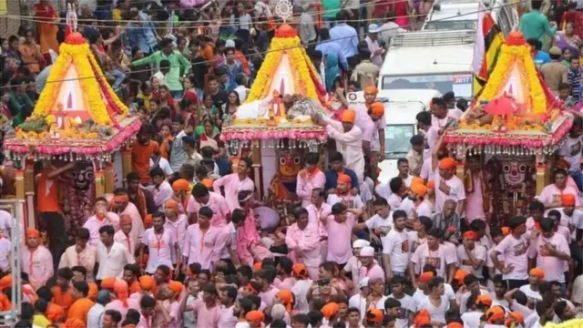 દર વર્ષે અમદાવાદમાં અષાઢી બીજના દિવસે રથયાત્રા નીકળે છે