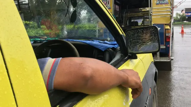 รถสองแถว ถ้ำหลวง