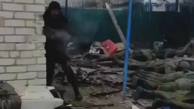 Людина, яка відкрила вогонь під час здачі в полон.