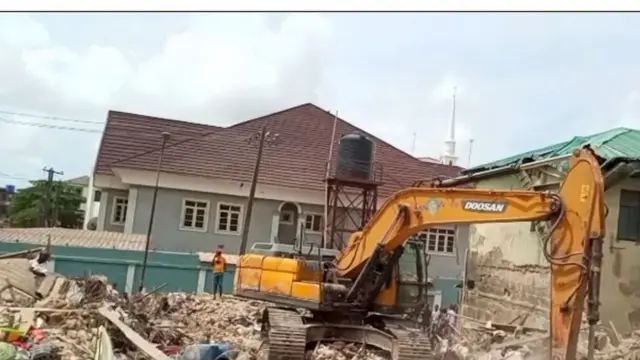 Ụlọ dara Ebute Metta