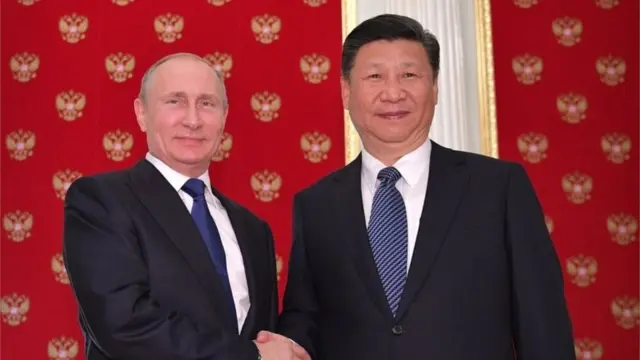 Сі Цзіньпін відвідує Москву