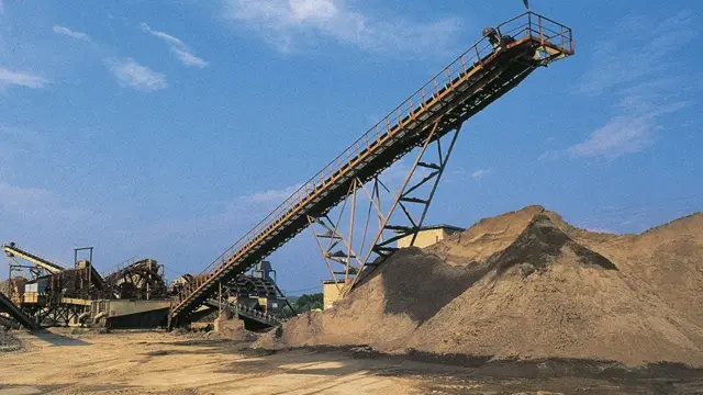 மணல் குவாரி